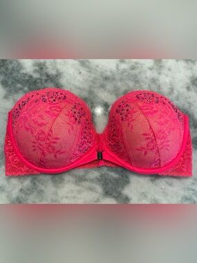 Victoria’s Secret Hot Pink Crystal Strapless Bra 36D Lace Rhinestone Bombshell
